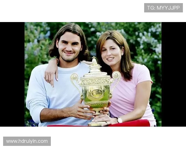 杨芳专访：从青涩少年到网球明星的奋斗与成长之路